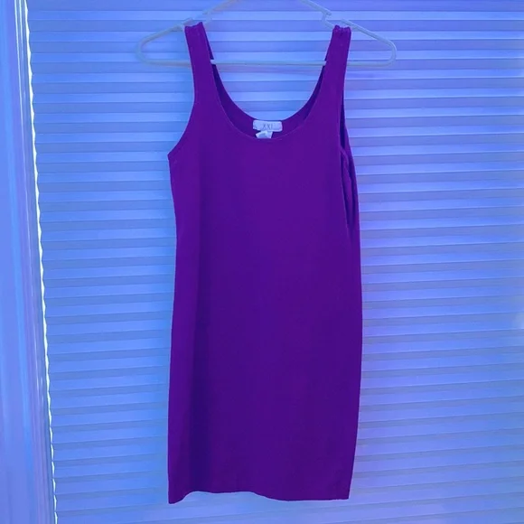Forever 21 small fitted purple dress never worn!